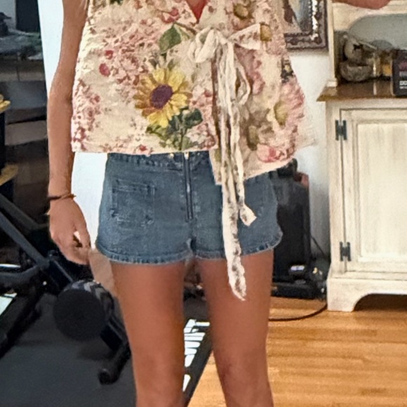 Magnolia Pearl Women's Applique Nikha Vest  ~REVERSIBLE - Picture 13 of 16